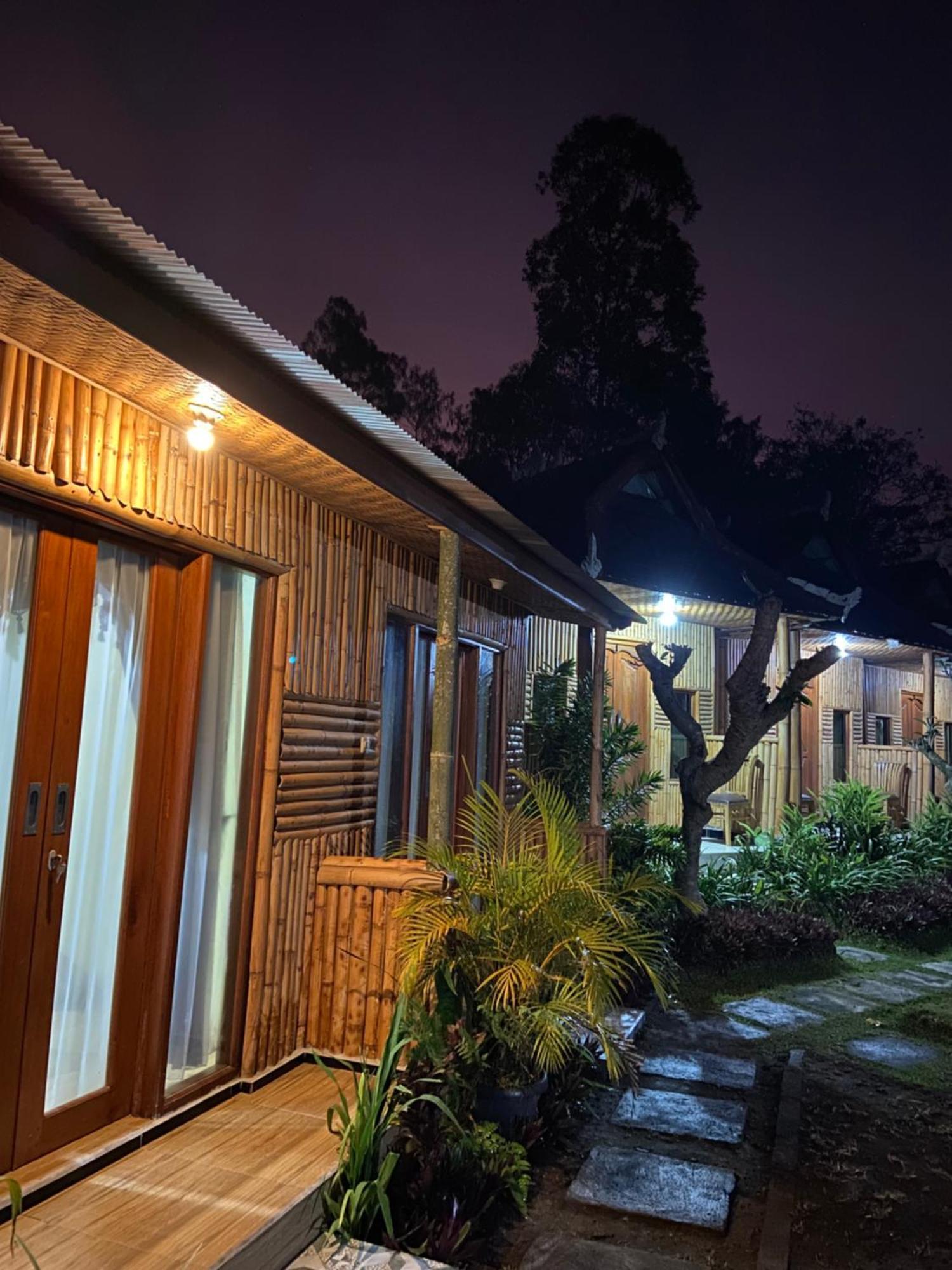 D'Yoga Bamboo Cabin Kintamani Exterior foto