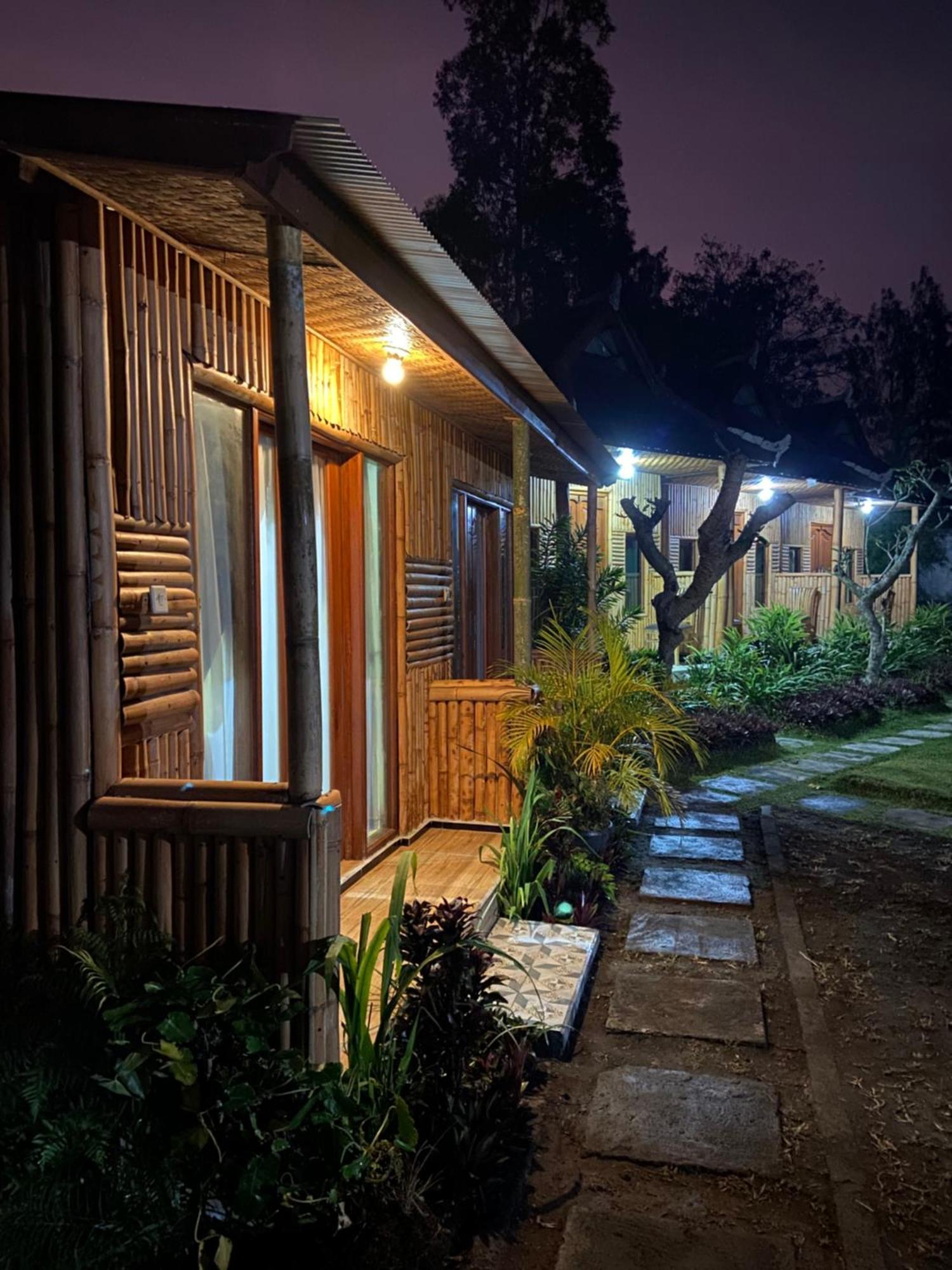 D'Yoga Bamboo Cabin Kintamani Exterior foto